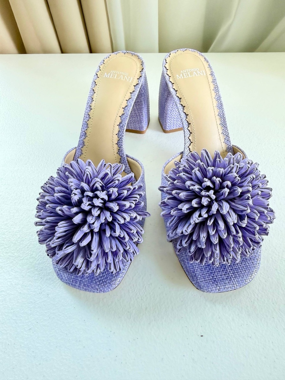 Antonio Melani Women Lavender Woven Block Heel Mule Raffia Flower Size 8.5 NWT - Picture 4 of 12